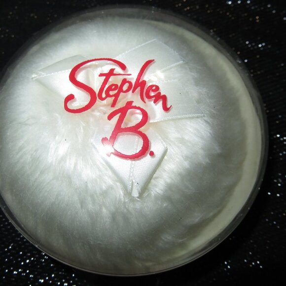 Stephen B Vintage Perfumed Bath Talc Dusting Powder Sealed Original Box 4 OZ - Picture 1 of 5